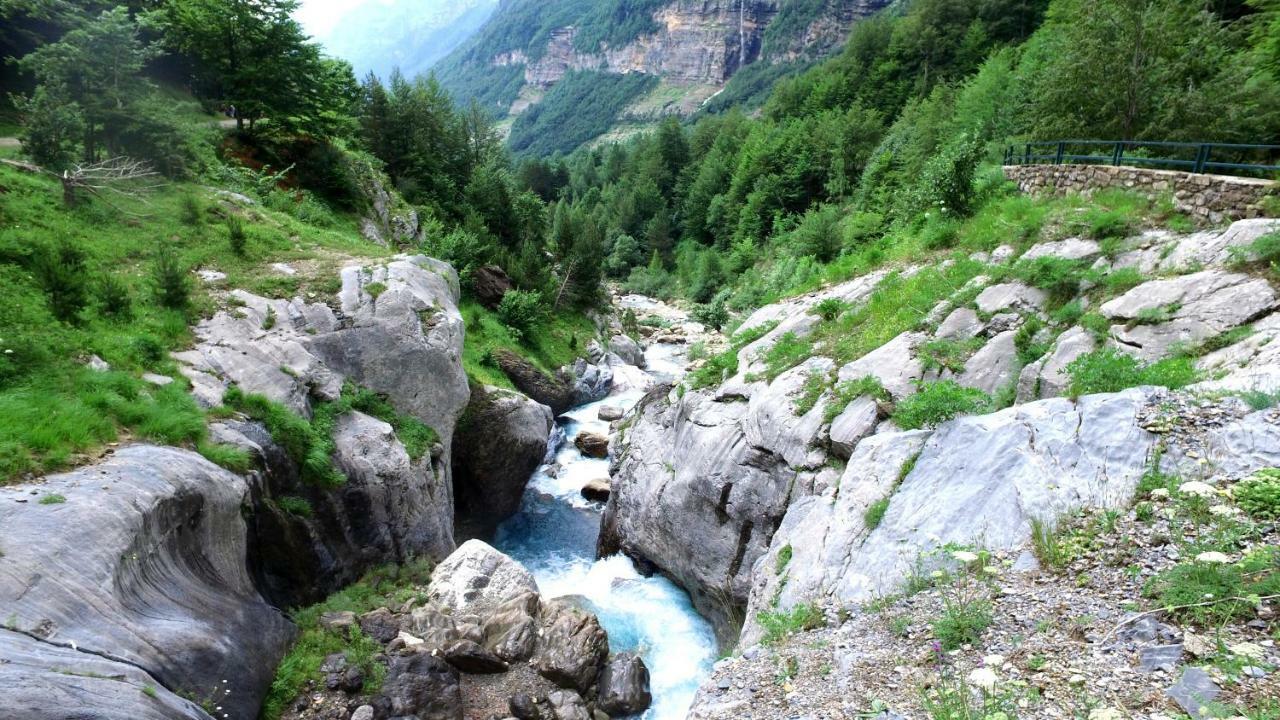 Vvf Saint-Lary-Soulan Hautes-Pyrenees Екстер'єр фото